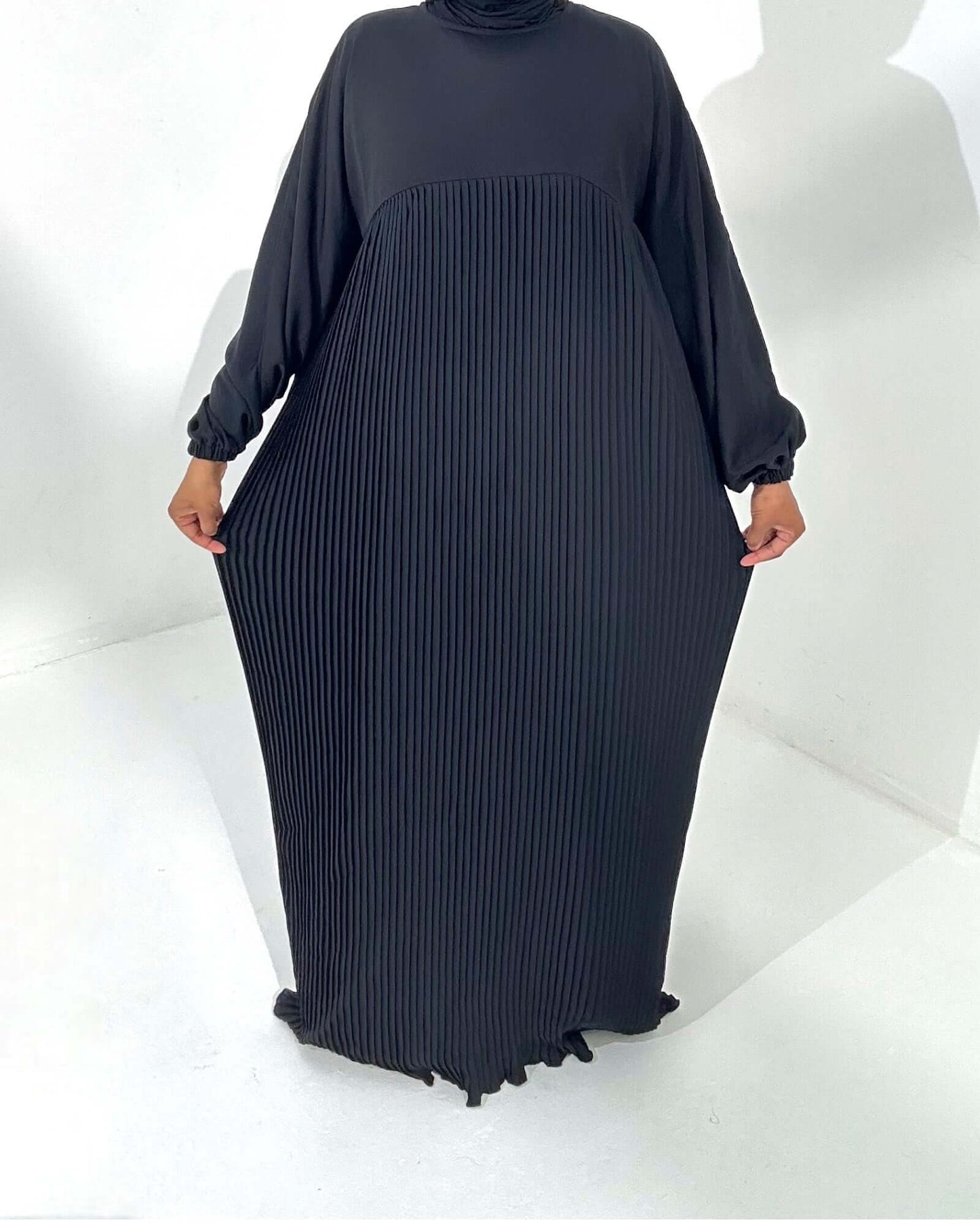 Pre-Order Luxurious Draped Pleated Abaya